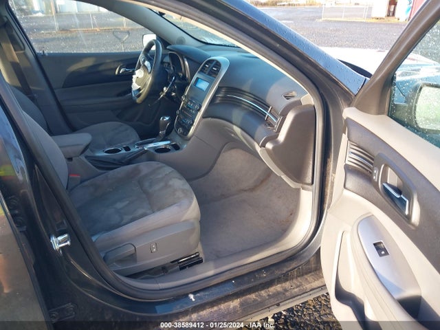 Chevrolet MALIBU LS 2015 1G11B5SL0FF342730 Image 5