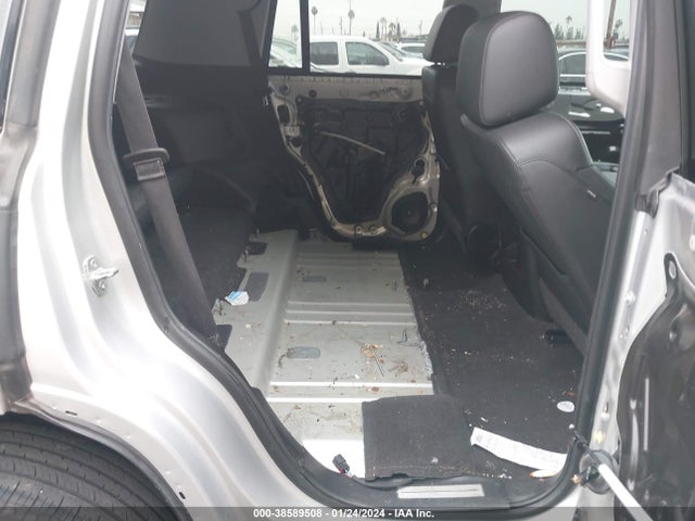 Chevrolet Tahoe Premier 2019 1GNSCCKC7KR178311 Image 8