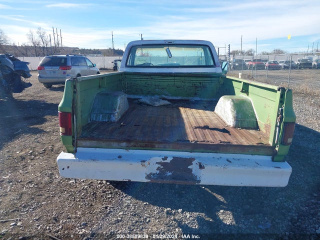 1975 GMC PICKUP TRUCK VIN: TKY245F721570
