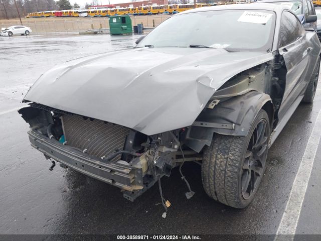 1FA6P8AM3H5202602 Ford Mustang V6