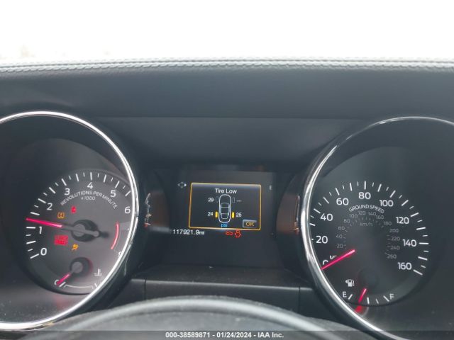 1FA6P8AM3H5202602 Ford Mustang V6
