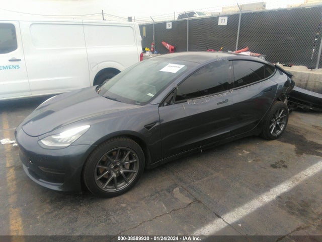 Tesla Model 3 Rear-wheel Drive 2022 5YJ3E1EA5NF239316 Image 2