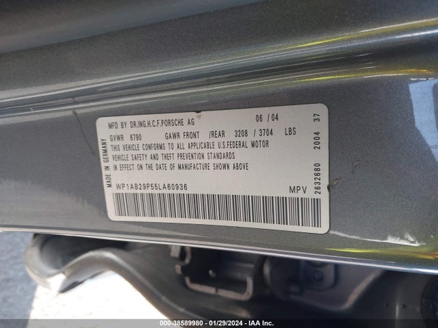 2005 PORSCHE CAYENNE WP1AB29P55LA60936 Photo 8