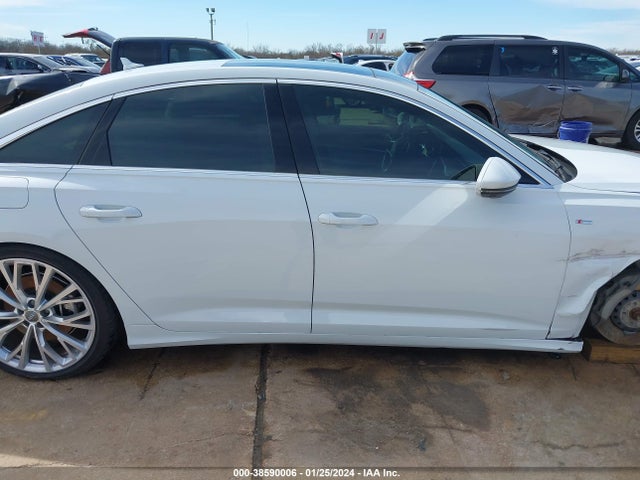 WAUM2AF2XKN052572 Audi A6 55 Premium