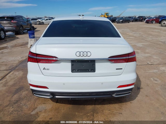 WAUM2AF2XKN052572 Audi A6 55 Premium