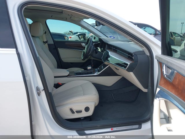 WAUM2AF2XKN052572 Audi A6 55 Premium