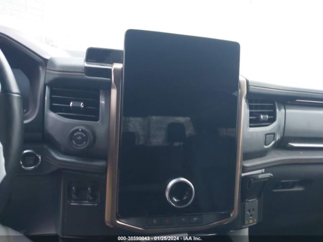 1FT6W1EV3NWG01300 Ford F-150 Lightning Lariat