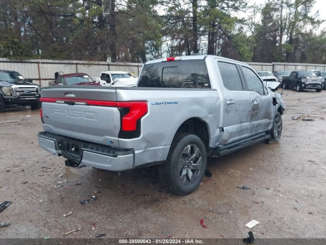1FT6W1EV3NWG01300 Ford F-150 Lightning Lariat