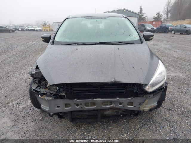 Ford FOCUS SE 2016 1FADP3K29GL251773 Image 12