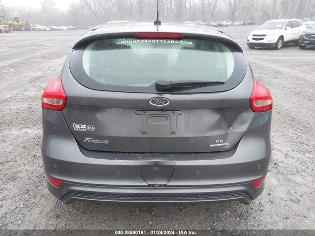 Ford FOCUS SE 2016 1FADP3K29GL251773 Image 16
