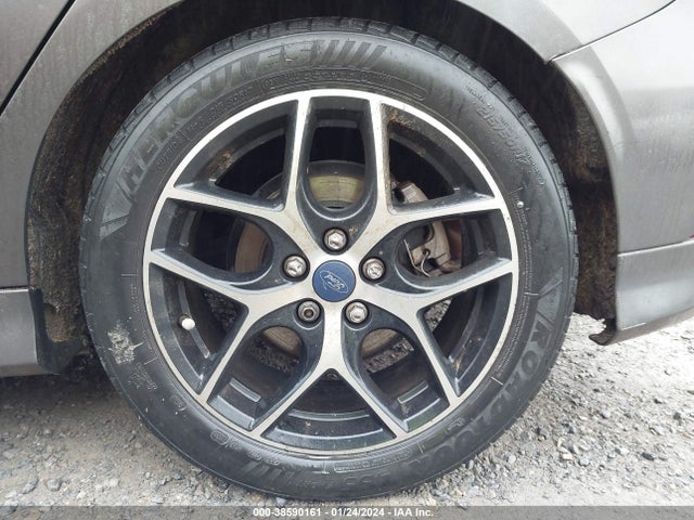 Ford FOCUS SE 2016 1FADP3K29GL251773 Image 11