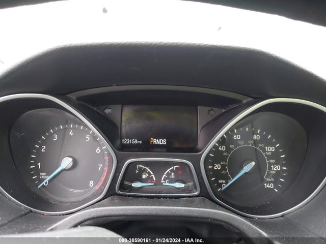 Ford FOCUS SE 2016 1FADP3K29GL251773 Image 7