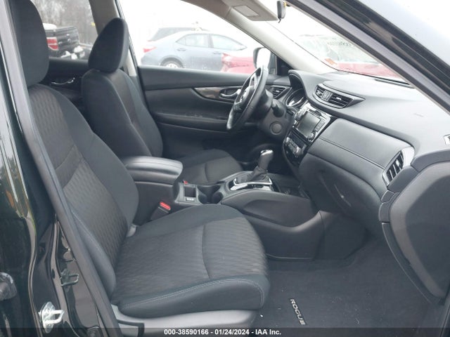 2018 NISSAN ROGUE SV VIN: 5N1AT2MV8JC843971