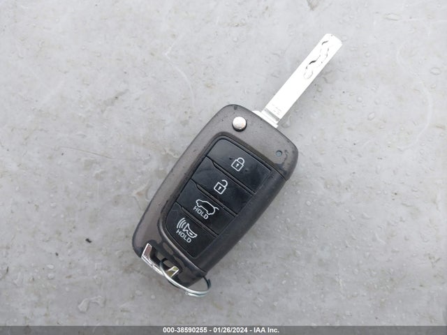 Hyundai ELANTRA GT 2018 KMHH35LE9JU013169 Image 11