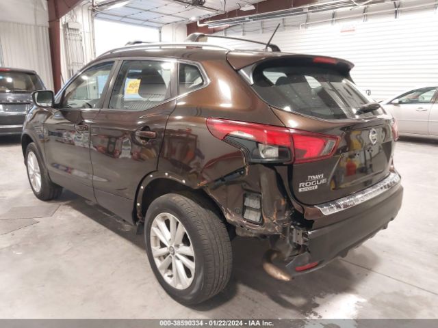 JN1BJ1CR9HW109820 Nissan Rogue Sport Sv