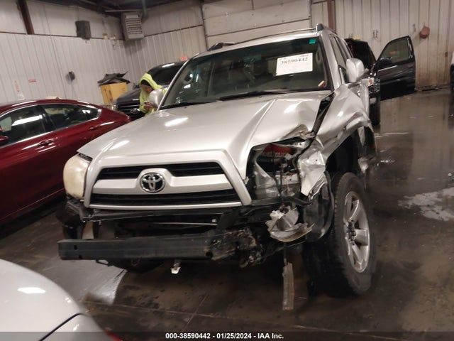 2007 TOYOTA 4RUNNER LIMITED V6 VIN: JTEBU17R578098800