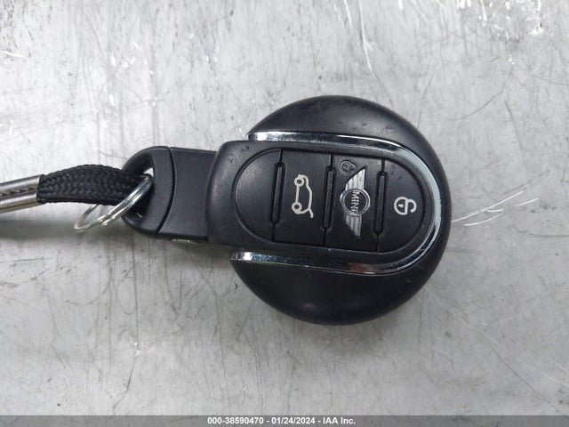 2018 MINI COUNTRYMAN WMZYT3C3XJ3D99407 Photo 10