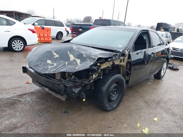 Toyota CAMRY LE 2016 4T4BF1FK7GR531397 Image 2