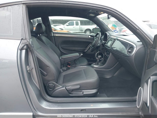 3VWJ07AT2EM666350 Volkswagen Beetle 1.8t