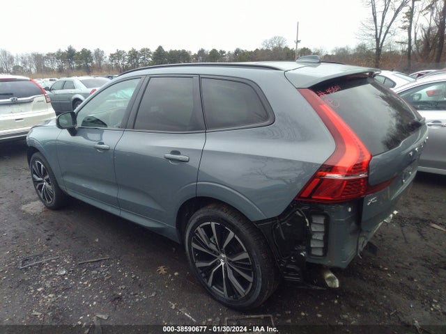 2023 VOLVO XC60 B5 PLUS DARK THEME VIN: YV4L12RW6P1376166