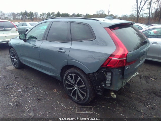 2023 VOLVO XC60 B5 PLUS DARK THEME VIN: YV4L12RW6P1376166