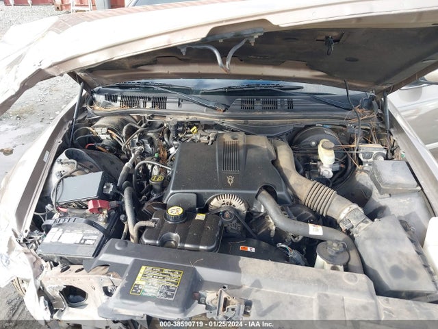 2003 MERCURY GRAND MARQUIS GS/GS CONVENIENCE VIN: 2MEFM74W63X658688