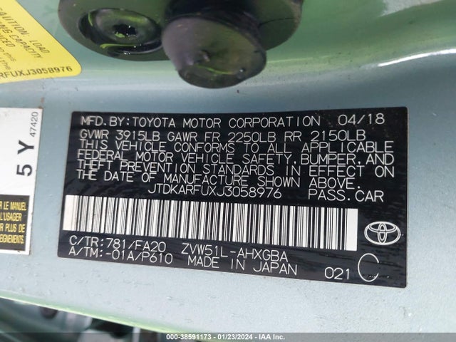 Toyota Prius Three 2018 JTDKARFUXJ3058976 Image 9