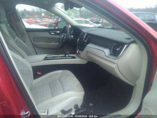2022 VOLVO XC60 YV4L12RK4N1060310 Photo 4
