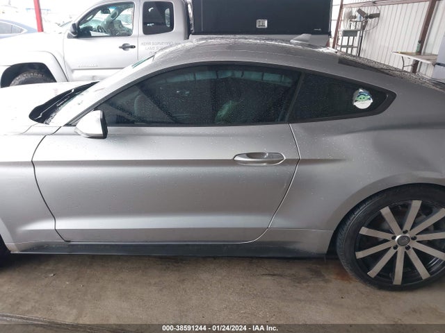 Ford Mustang Ecoboost Fastback 2020 1FA6P8TH4L5142838 Image 15