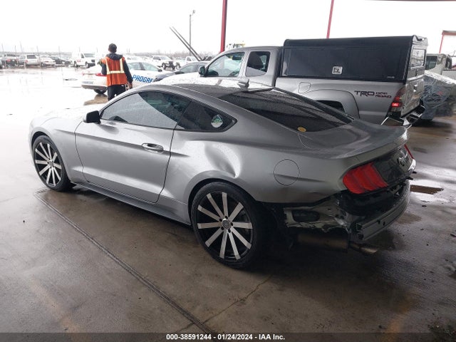 Ford Mustang Ecoboost Fastback 2020 1FA6P8TH4L5142838 Image 3