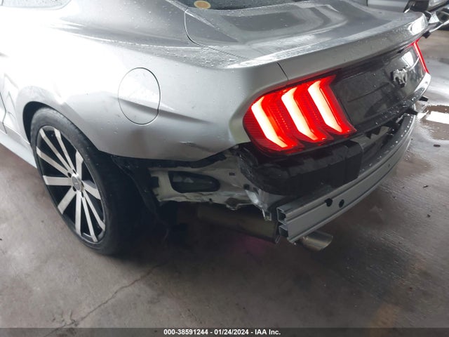 Ford Mustang Ecoboost Fastback 2020 1FA6P8TH4L5142838 Image 6