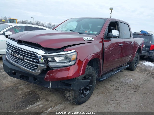 RAM 1500 Laramie  4x4 5'7 Box 2019 1C6SRFJT7KN740927 Image 2