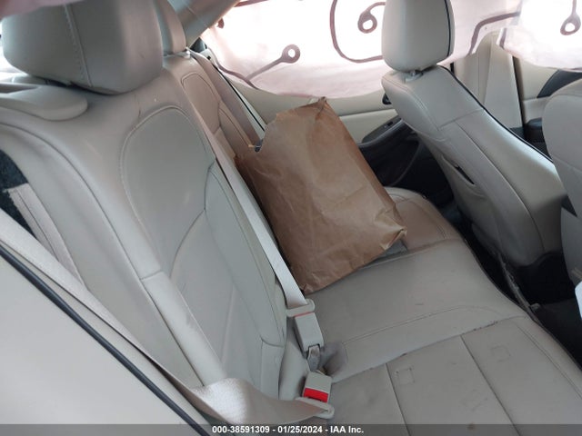 Chevrolet Malibu 2lz 2015 1G11G5SX9FF188264 Image 8