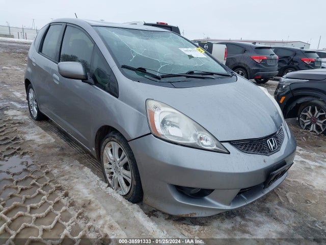 2009 HONDA FIT SPORT VIN: JHMGE88409C001696