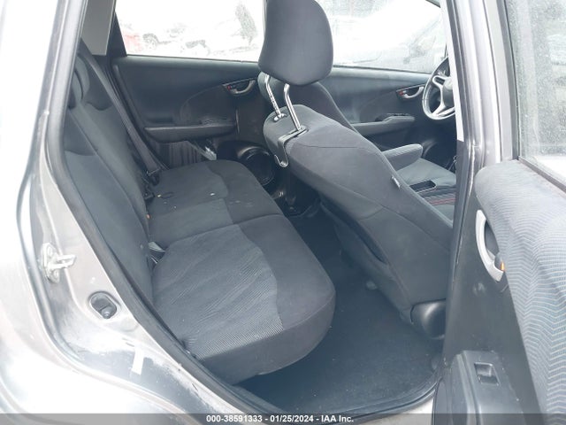 2009 HONDA FIT SPORT VIN: JHMGE88409C001696