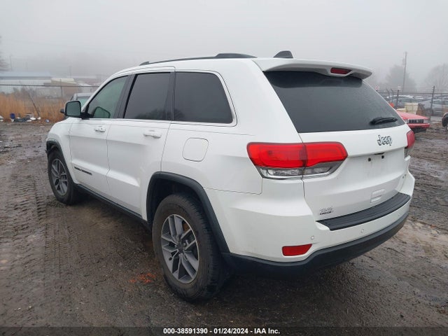 Jeep Grand Cherokee Laredo E 4x2 2019 1C4RJEAGXKC805552 Image 3