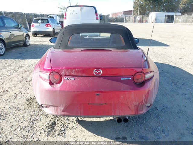 Продажа на аукционе авто 2020 Mazda Mx-5 Miata Sport, vin: JM1NDAB74L0414879, номер лота: 38591436