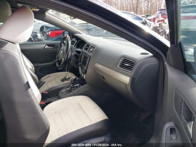 3VWD17AJ4GM270335 Volkswagen Jetta 1.8t Sport