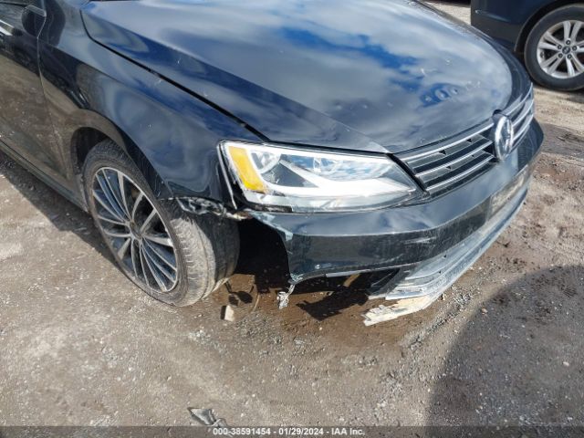 3VWD17AJ4GM270335 Volkswagen Jetta 1.8t Sport