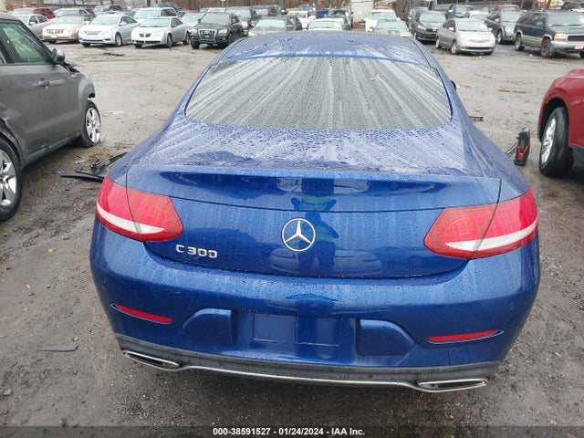 Mercedes-Benz C 300 2017 WDDWJ4JB2HF328730 Image 16