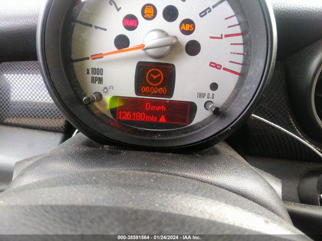 2011 MINI COOPER S WMWSV3C51BTY21559 Photo 6
