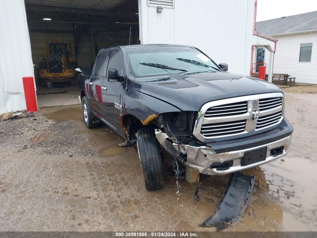 2015 1C6RR7LT7FS773600 main image