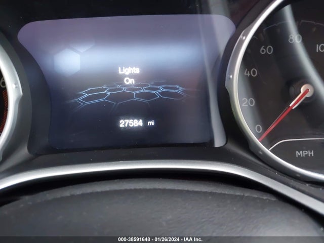2018 JEEP COMPASS LATITUDE 4X4 VIN: 3C4NJDBB9JT270454