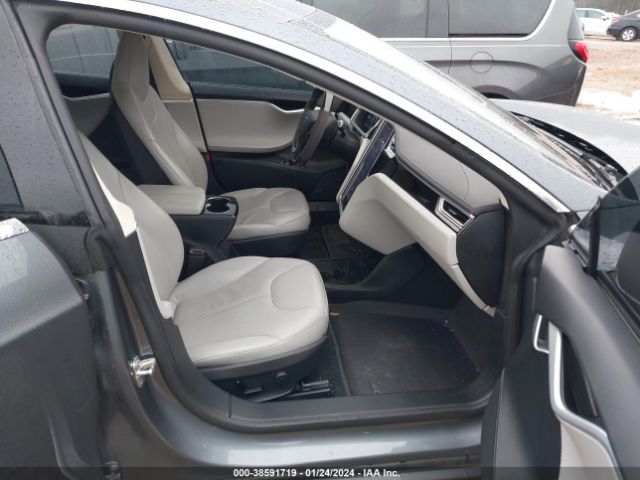 5YJSA1H17EFP37584 Tesla Model S P85