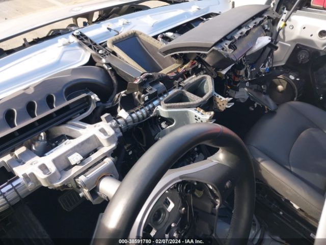 5YJ3E1EA8JF015290 Tesla Model 3 Long Range/mid Range