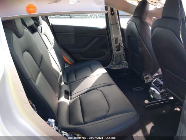 5YJ3E1EA8JF015290 Tesla Model 3 Long Range/mid Range