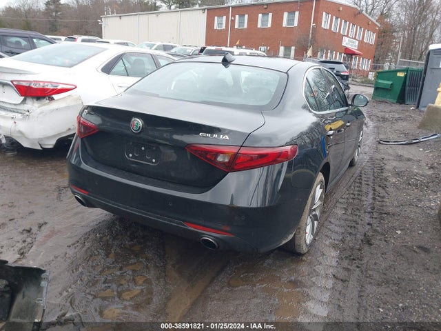 ZARFAEDNXH7529006 Alfa Romeo Giulia Awd