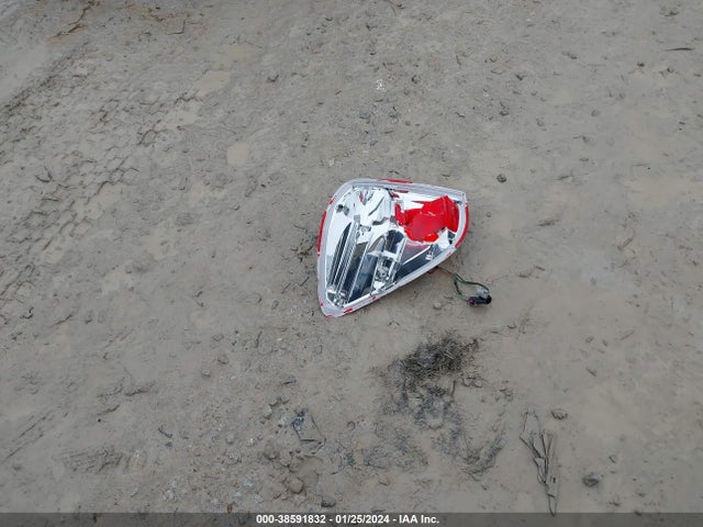 Chevrolet EQUINOX LS 2017 2GNALBEKXH1582889 Image 12