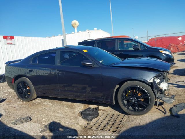 2C3CDXBG1KH700150 Dodge Charger Sxt Rwd