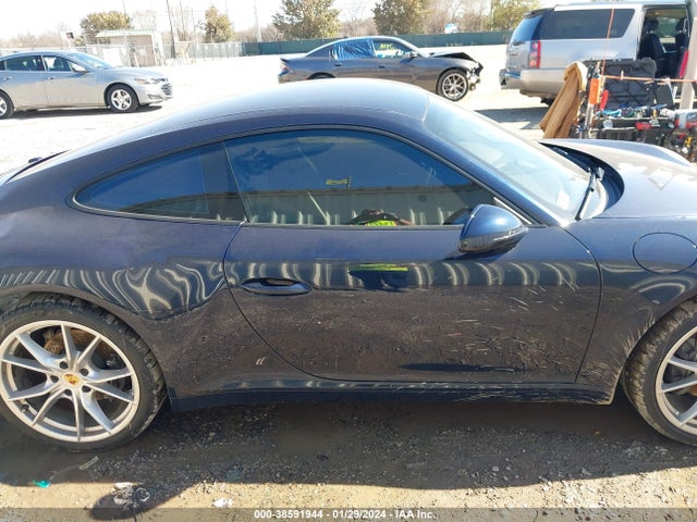 WP0AA2A95JS106136 Porsche 911 CARRERA
